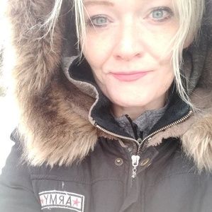 Meet your Posher, Missy